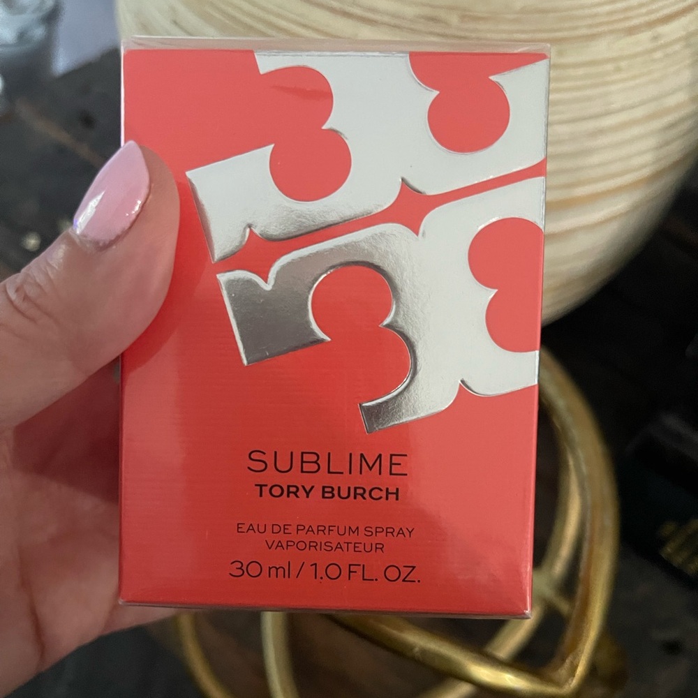 Tory Burch Sublime Eau de Parfum Spray - Silver and Red